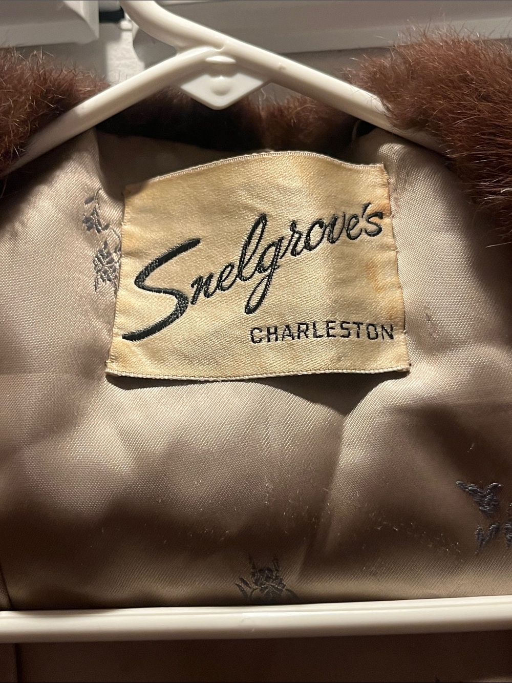 Vintage Mink stole / shawl - Picture 4 of 11